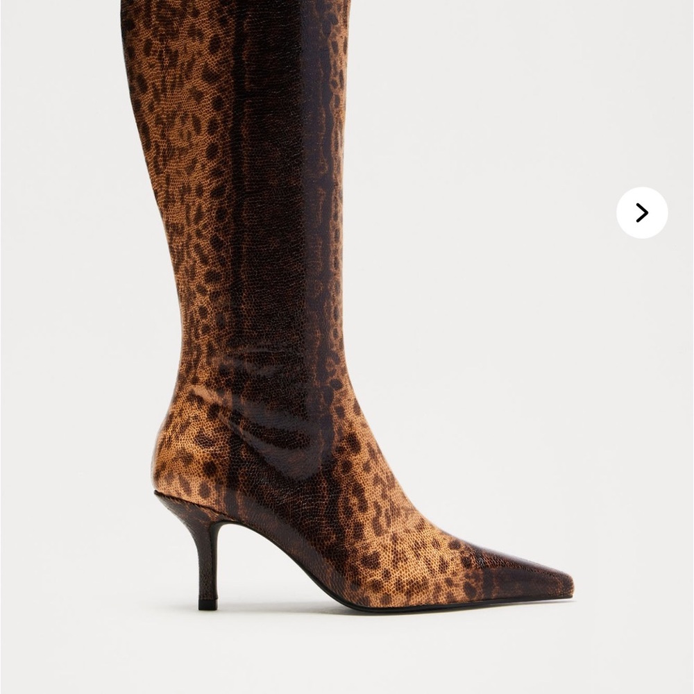 Leopard Print Knee-High Boots - Picture 3 of 6